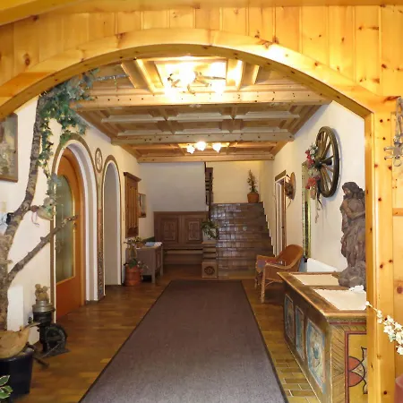 Haus Alpenland 440w Apartamento